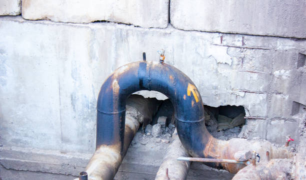 Best Ceiling water damage repair  in Navajo, NM